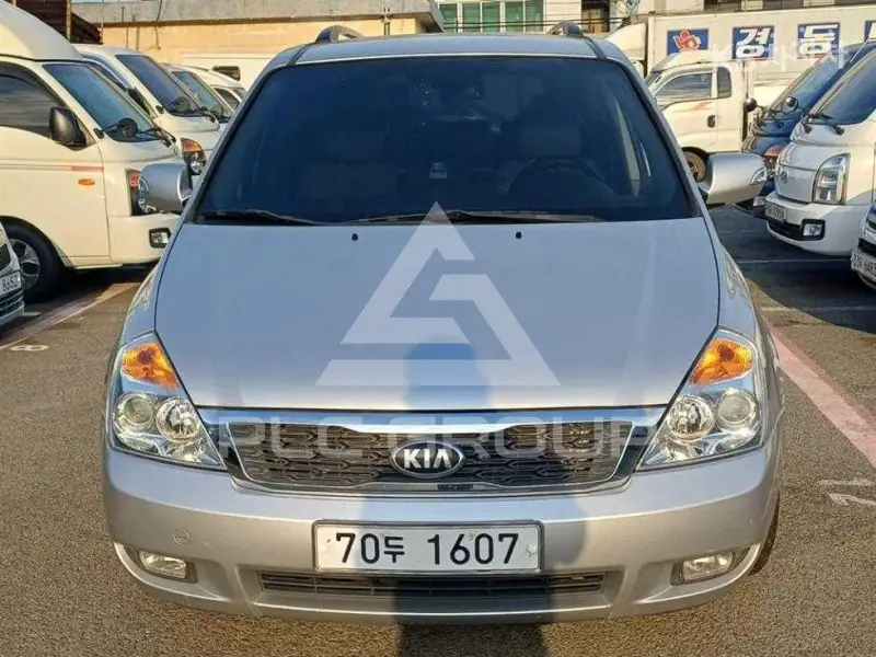 2013 KIA Carnival