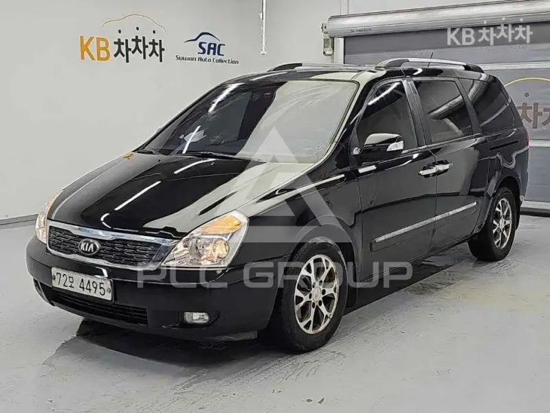 2013 KIA Carnival