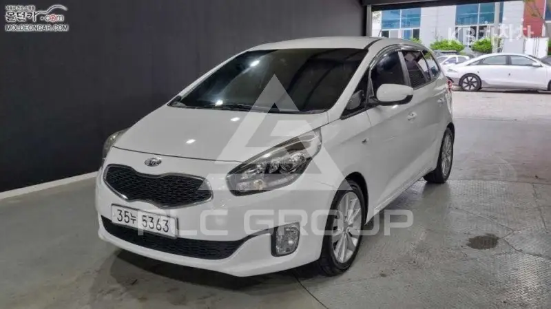 2013 KIA Carens