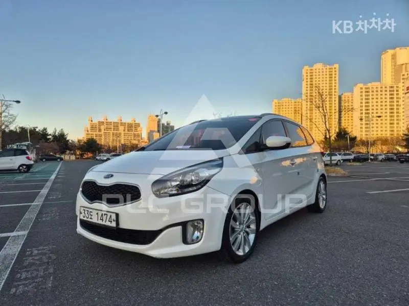 2013 KIA Carens