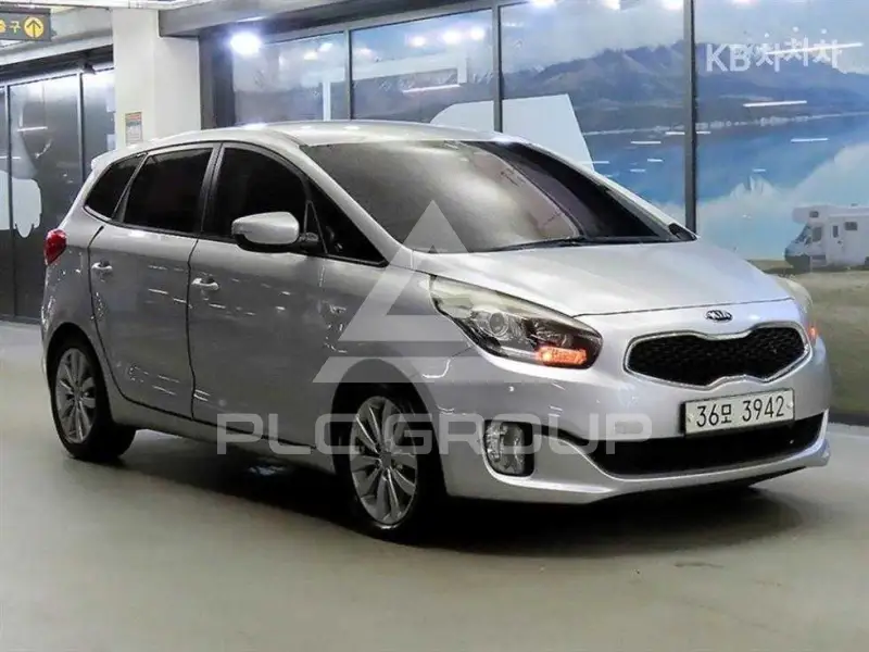 2013 KIA Carens