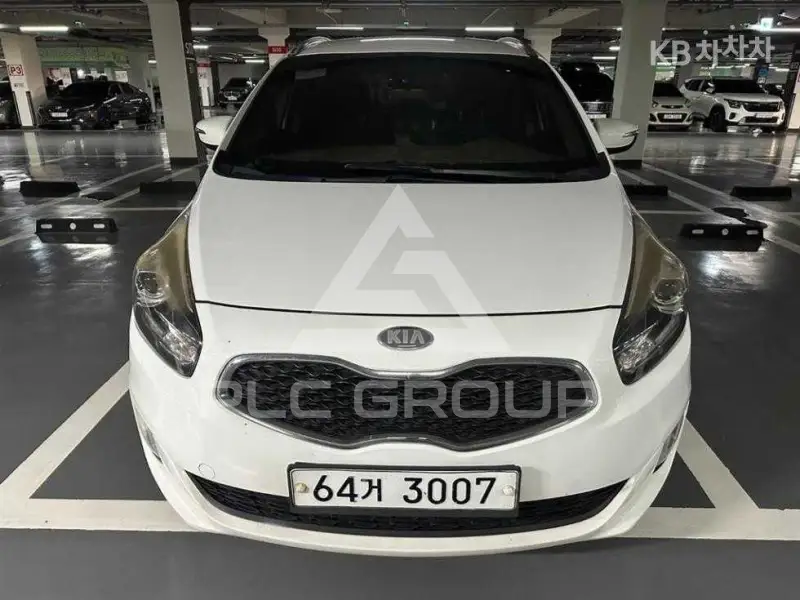 2013 KIA Carens