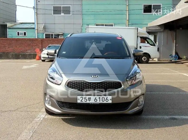 2013 KIA Carens