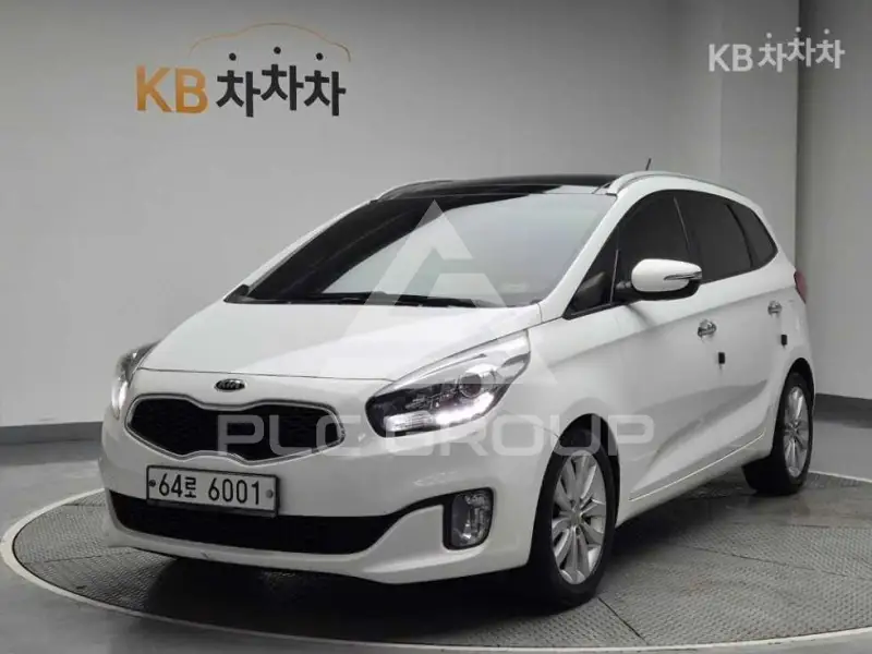 2013 KIA Carens