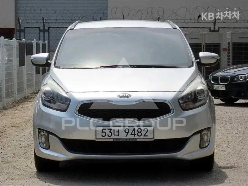 2013 KIA Carens