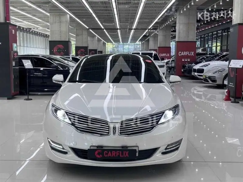 2013 Lincoln MKZ