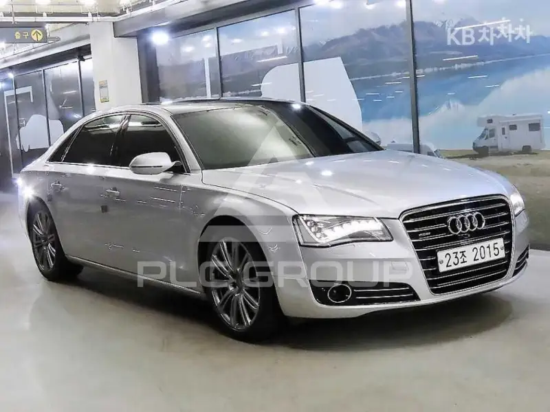 2013 Audi A8