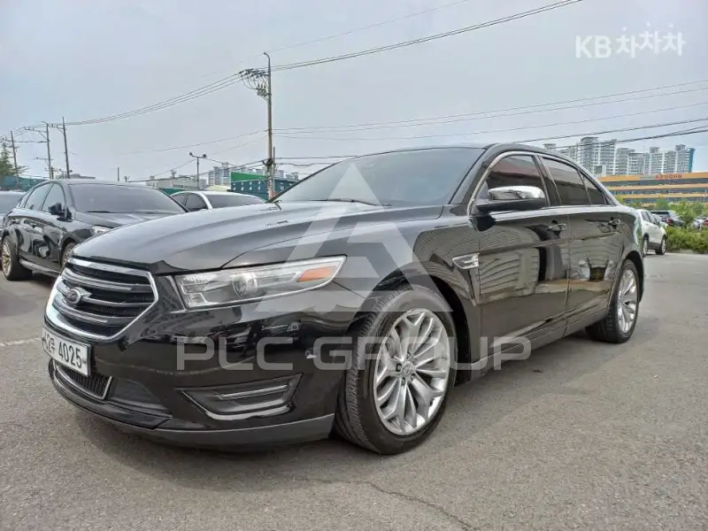 2013 Ford Taurus