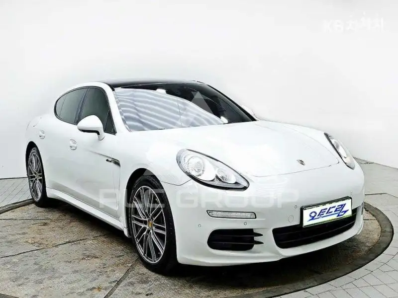2013 Porsche Panamera
