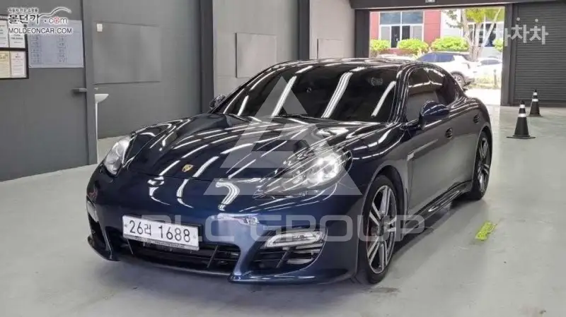 2013 Porsche Panamera
