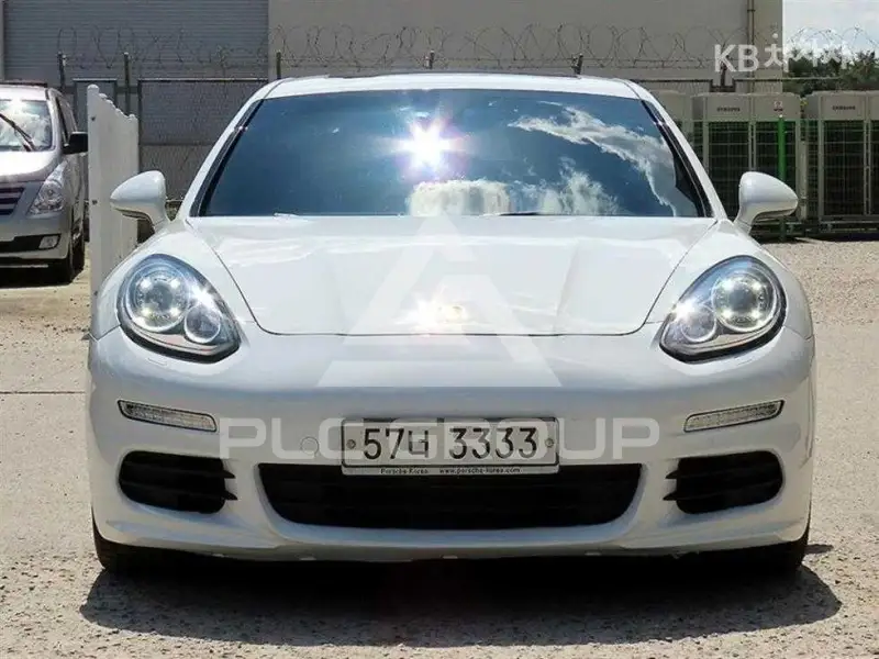 2013 Porsche Panamera