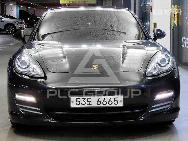 2013 Porsche Panamera