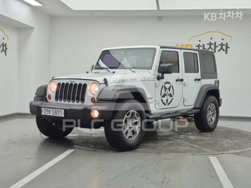 2013 Jeep WRANGLER