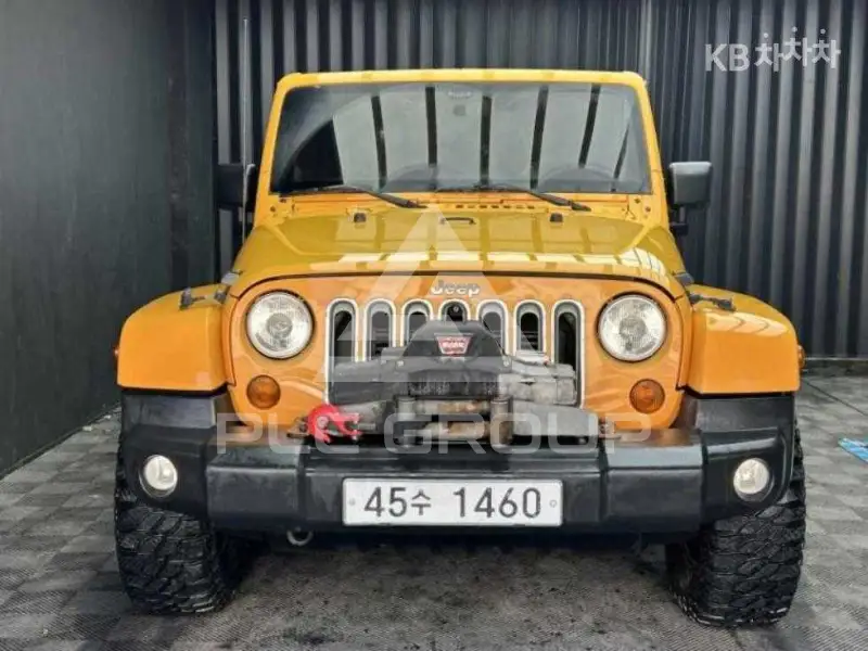 2013 Jeep WRANGLER