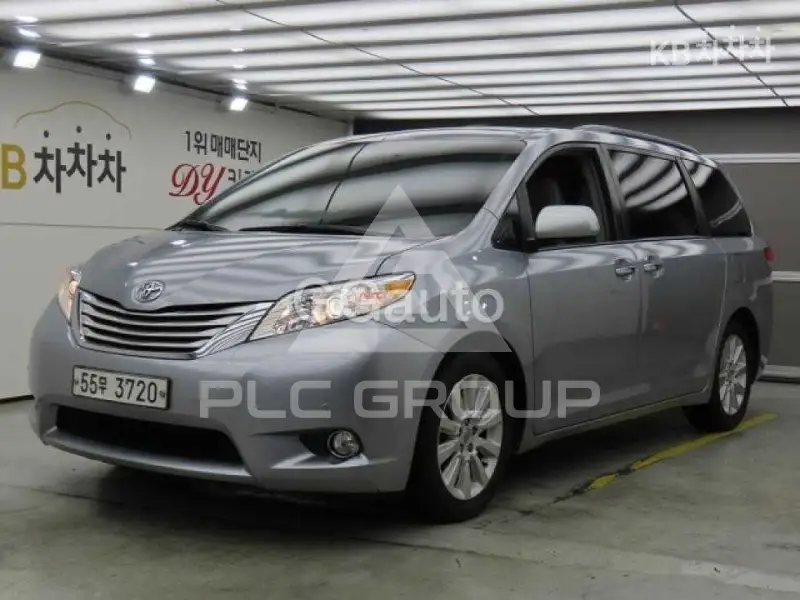 2013 Toyota Sienna
