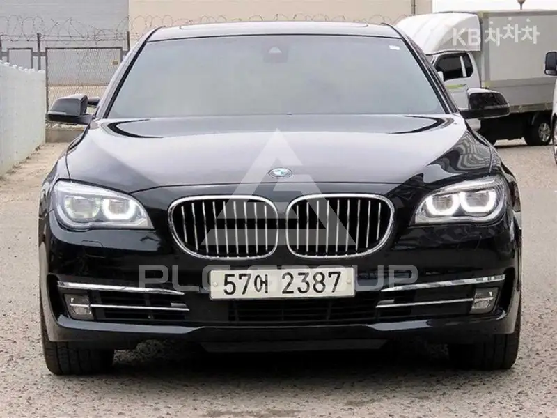 2014 BMW 7 Series