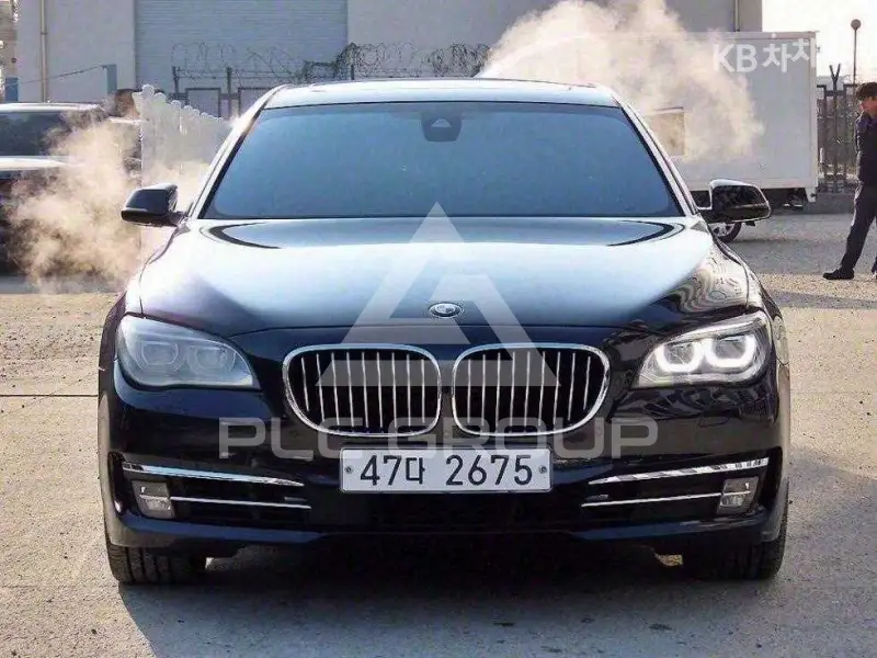 2014 BMW 7 Series