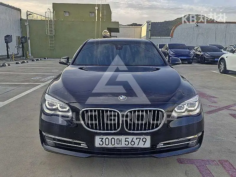 2014 BMW 7 Series