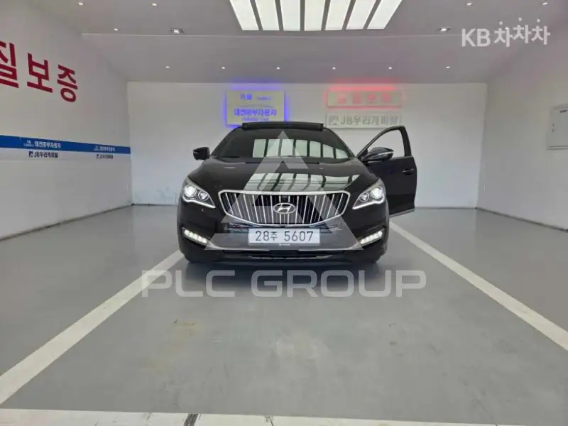 2014 Hyundai Aslan