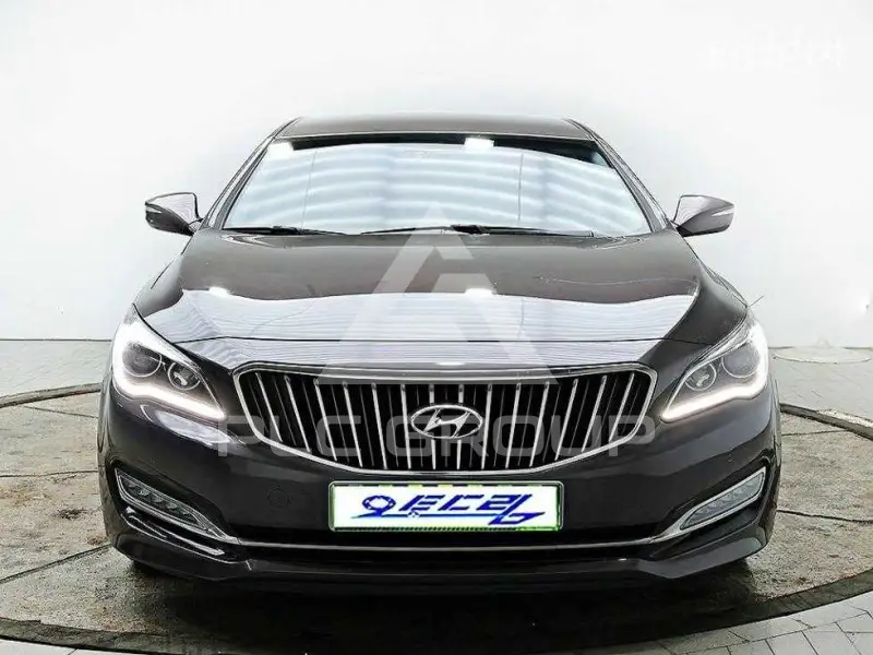 2014 Hyundai Aslan