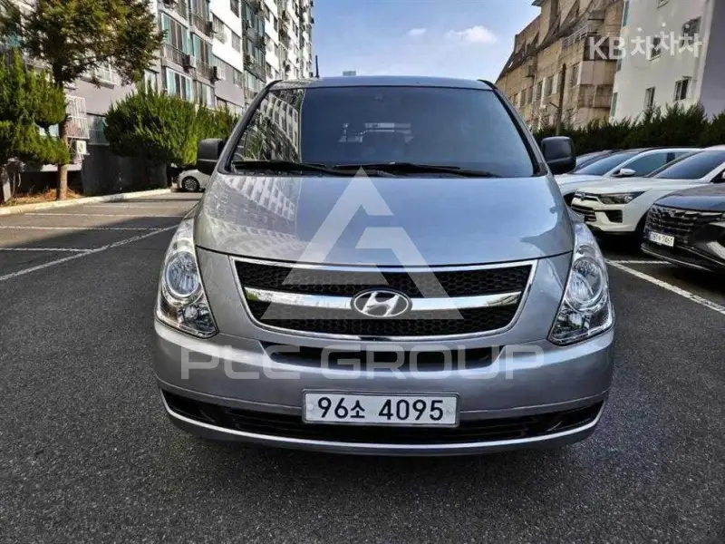 2014 Hyundai Starex