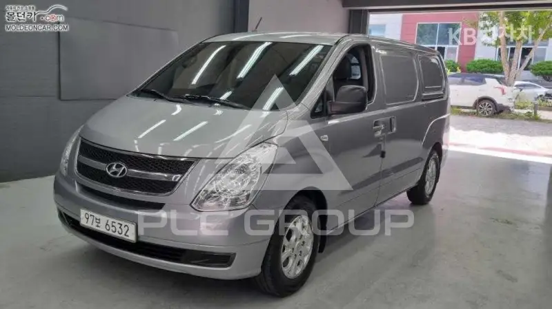 2014 Hyundai Starex