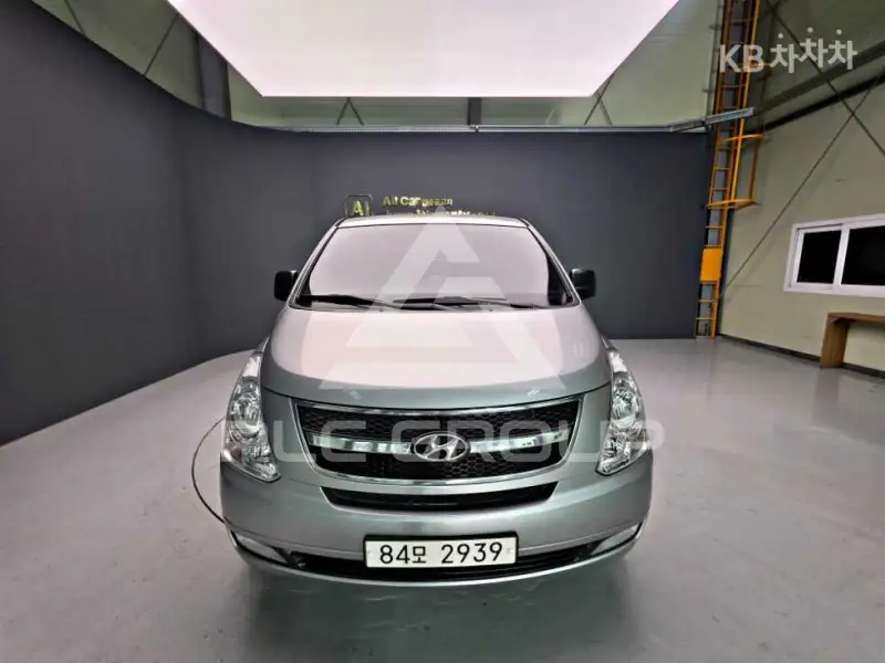 2014 Hyundai Starex
