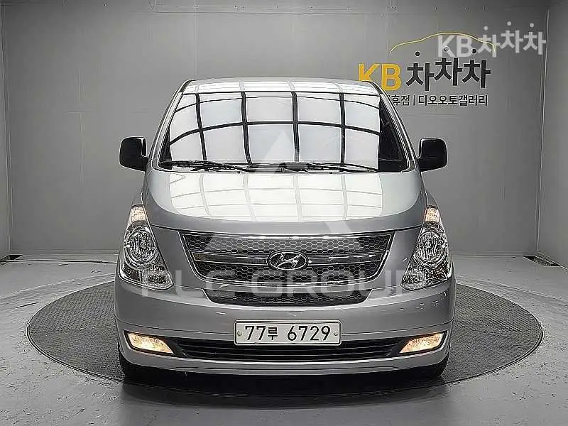2014 Hyundai Starex
