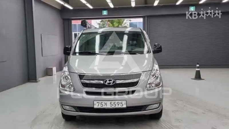 2014 Hyundai Starex