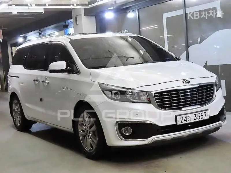 2014 KIA Carnival