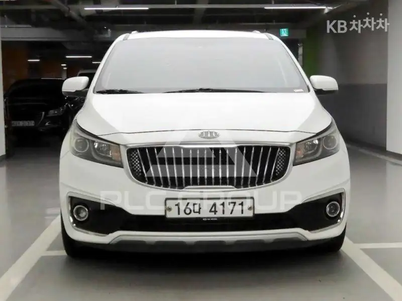 2014 KIA Carnival