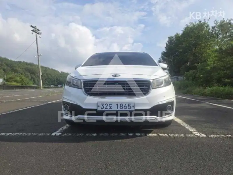 2014 KIA Carnival