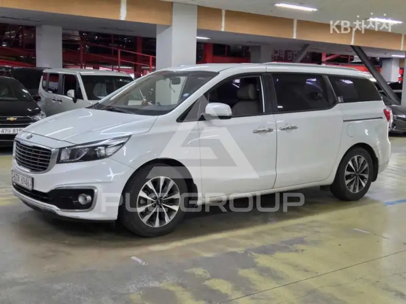 2014 KIA Carnival