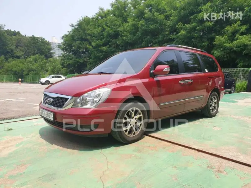 2014 KIA Carnival