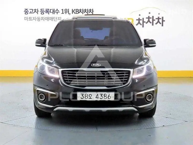 2014 KIA Carnival
