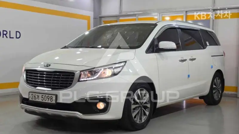 2014 KIA Carnival