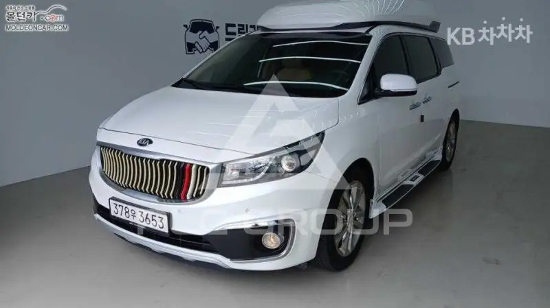 2014 KIA Carnival
