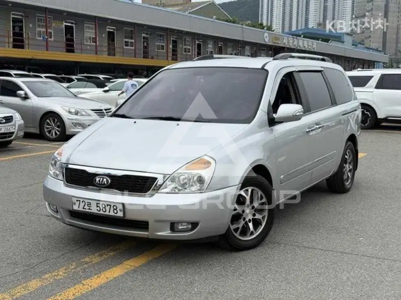 2014 KIA Carnival