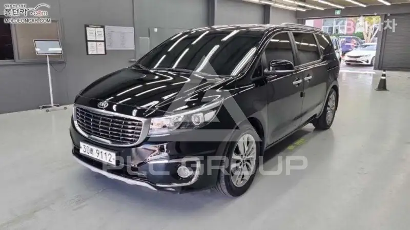 2014 KIA Carnival