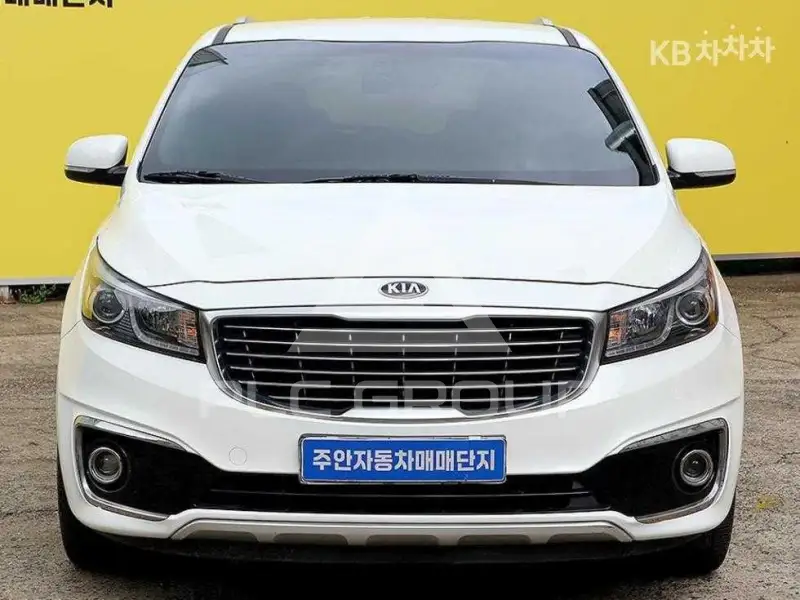 2014 KIA Carnival