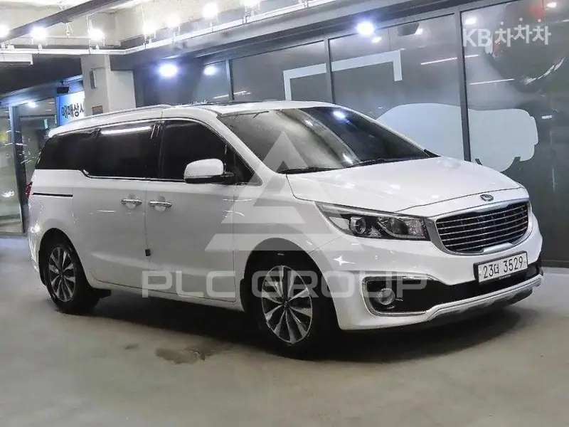 2014 KIA Carnival