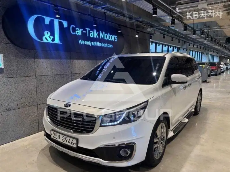 2014 KIA Carnival