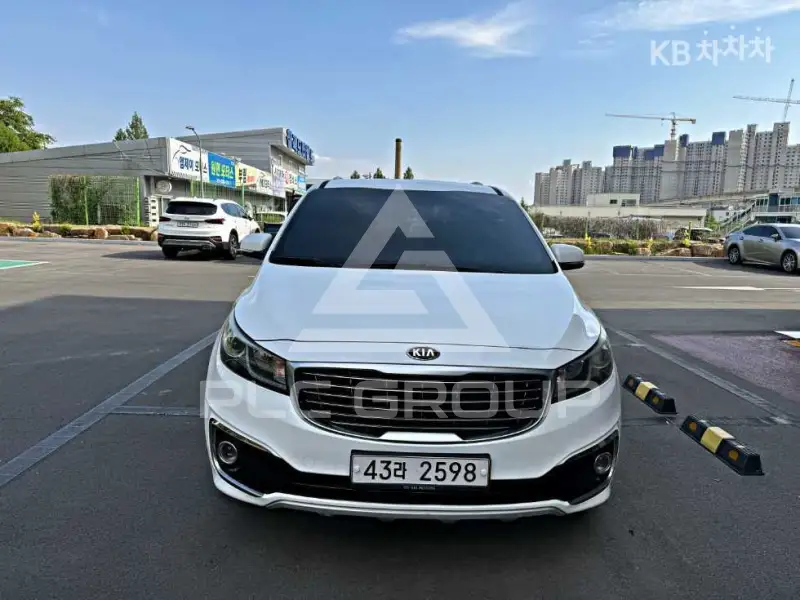 2014 KIA Carnival