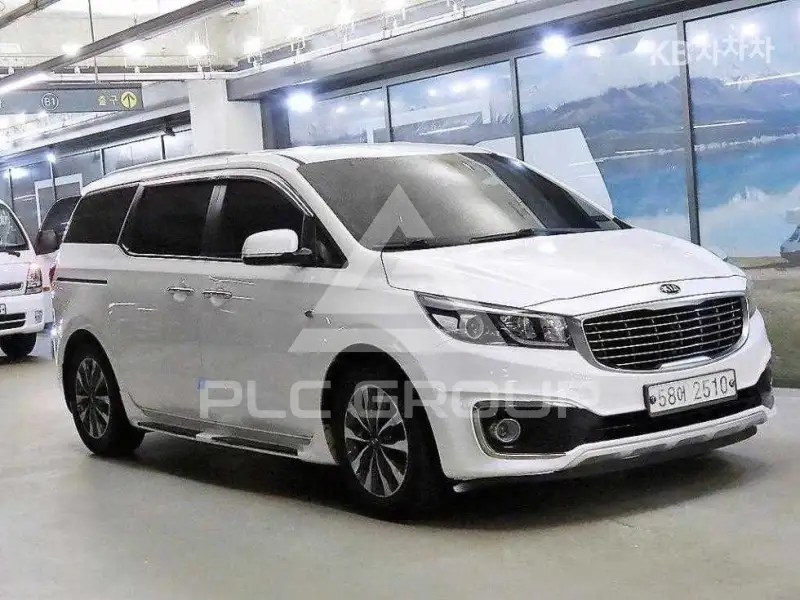 2014 KIA Carnival