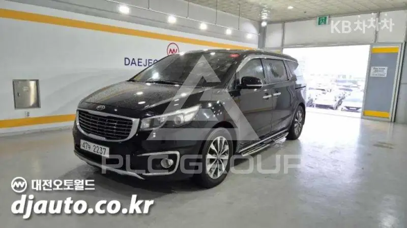 2014 KIA Carnival