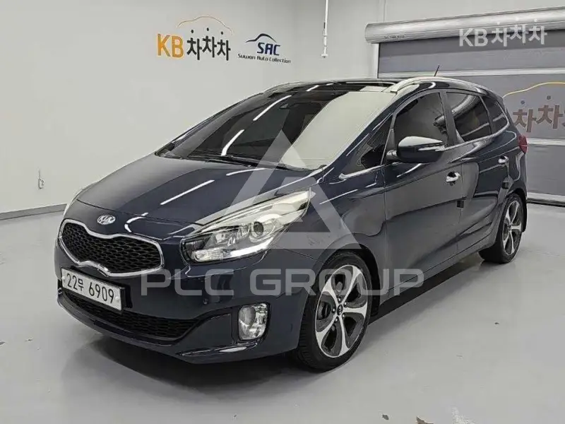 2014 KIA Carens