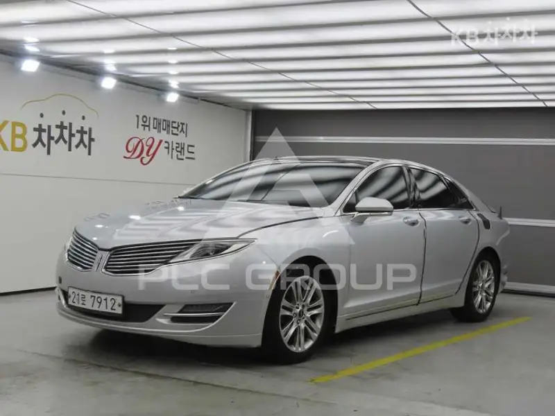 2014 Lincoln MKZ