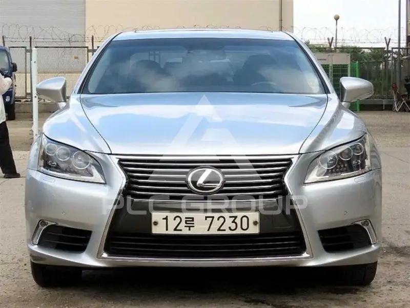 2014 Lexus LS