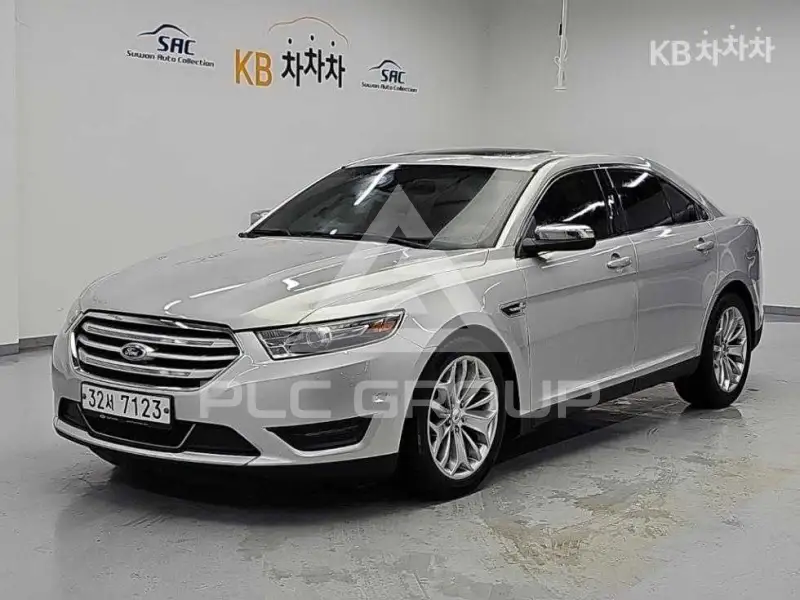 2014 Ford Taurus
