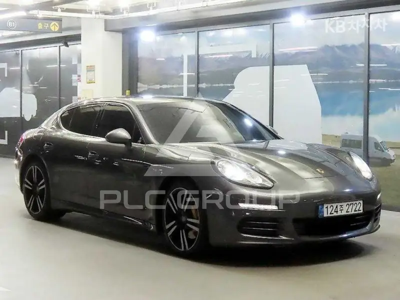 2014 Porsche Panamera